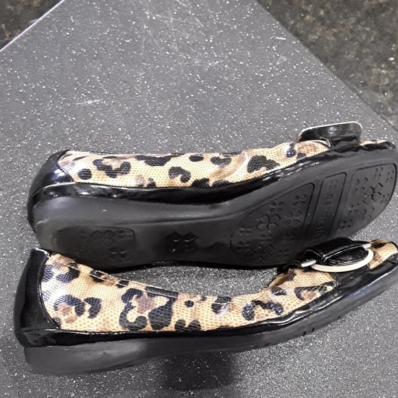 Leopard print Naturalizer slip on - Picture 4 of 7